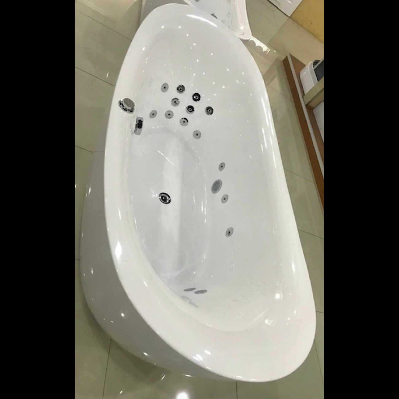 Гидромассажная ванна Frank F162 180x85