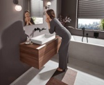Смеситель настенный Hansgrohe Vivenis 195, с донным клапаном, черный матовый, 75050670- фото2