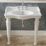 Раковина Sanitan Hillingdon 86x60 на керамических ножках- фото