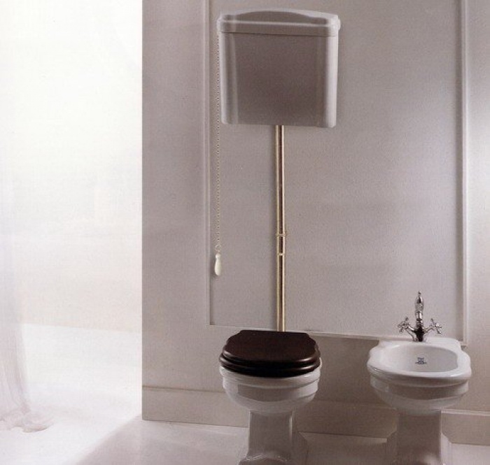 Унитаз Althea Ceramica Сlassic Royal 27003 с верхним бачком в комплекте,бронза/дерево- фото
