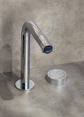 Смеситель автоматический для раковины на 2 отв. Boheme TECH ХРОМ 158-CR- фото3